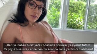 Üvey annem, bana karşı romantik bir ilgi duymaya başlamış.